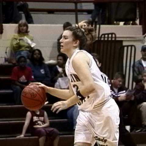 Hardin Co- #52 Lauren Qualls