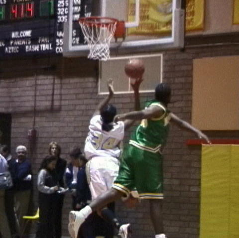 Shelbyville vs Narbonne (CA)- #34 Ashleigh Newman goes up and under for two
