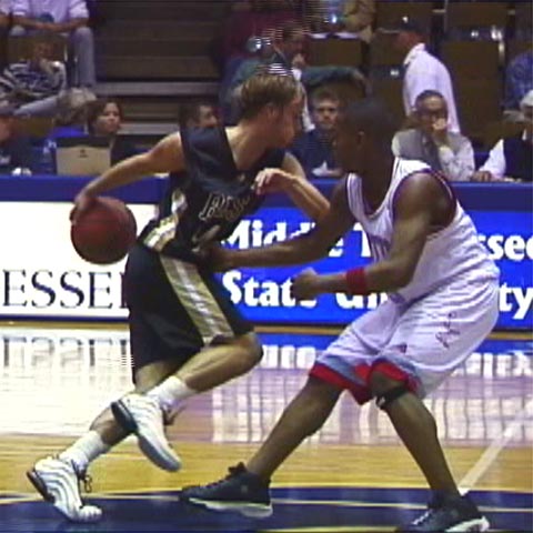 Upperman- #24 Todd Clinton goes behind-the-back