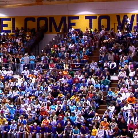 Lawrence Co- Home Crowd on Beach Night