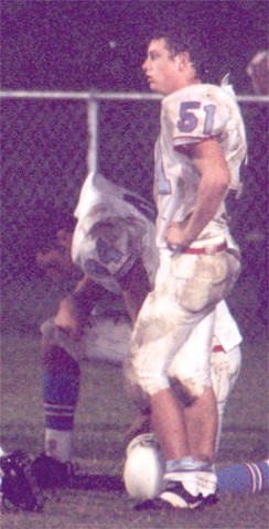 Bruins  E. Carruth &  C. Earwood  at halftime