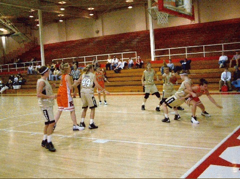 Scramble under the backboard.