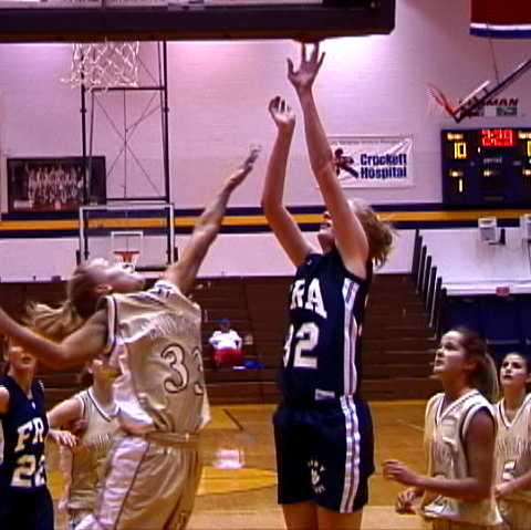 FRA- #32 Tobin Stedman basket