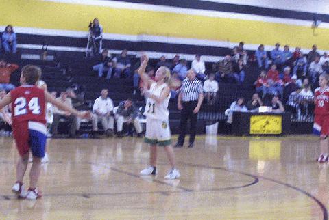 #31 Chelsea McFall at the line