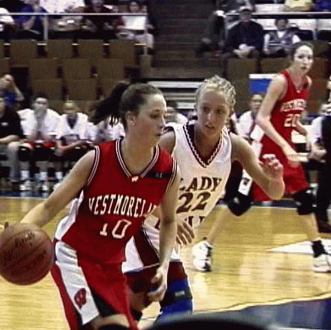 #10 Diana Davies and #22 Megan Suggs