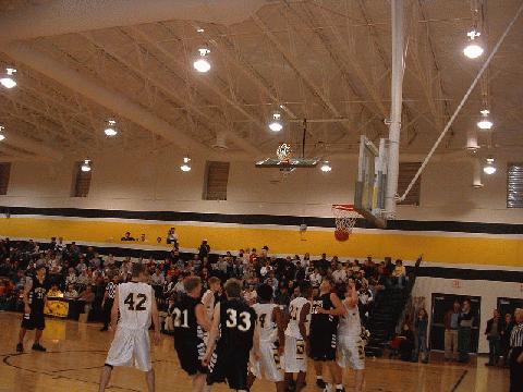 Basket made by Waynesboro's #20 Miller