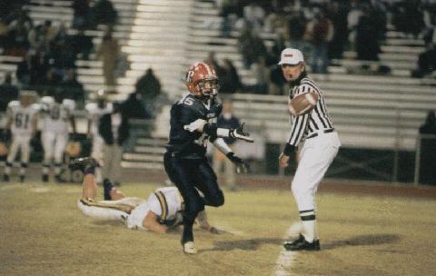 Ben White Pitches to Hudgens, Hudgens Throws to Suggs for TD