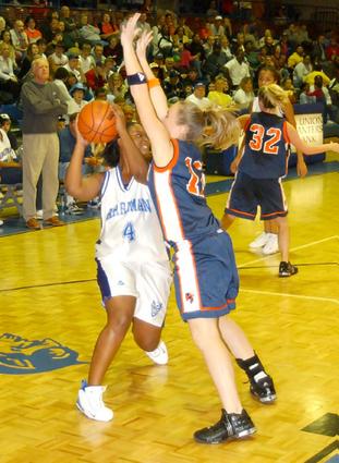 Brittany Cottrell defends Ashley Fuqua.