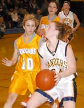 CENTRAL'S #10 CLAIRE DAVIS PUTS PRESSURE ON JESSICA LUNSFORD OF CLOUDLAND