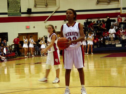 Endrea Ray at the line for Henry County