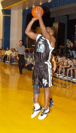 Bryson Pryor shoots a jumper.