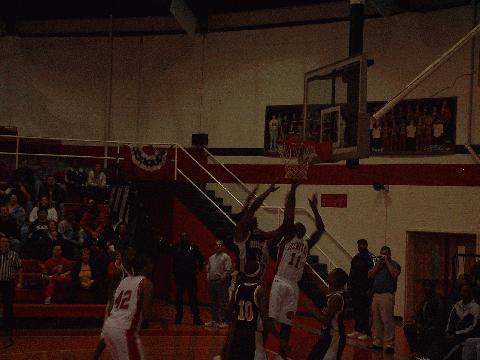 #11 goes for the ball