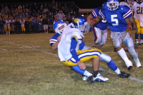 wartburg-Derek D with a sack