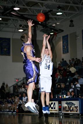 DTrain shoots lights out