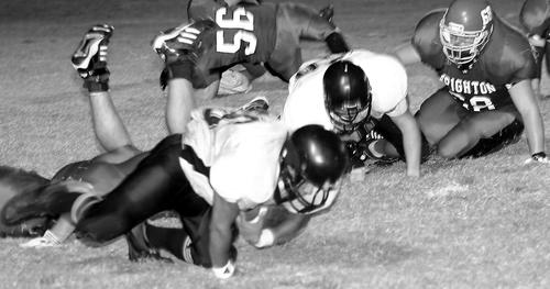 Aaron West rams over Cardinals.