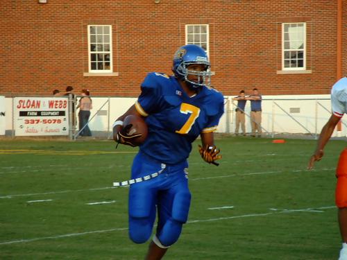 #7 Melton returns a kick