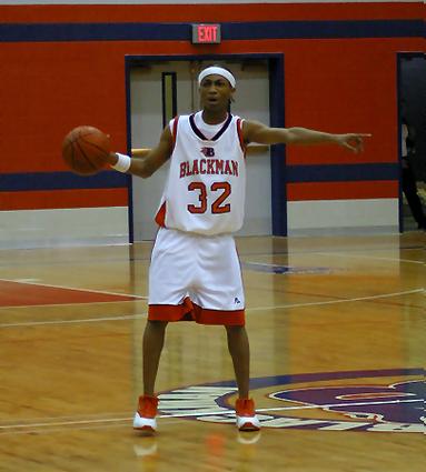 isahiah Phillips handling the ball