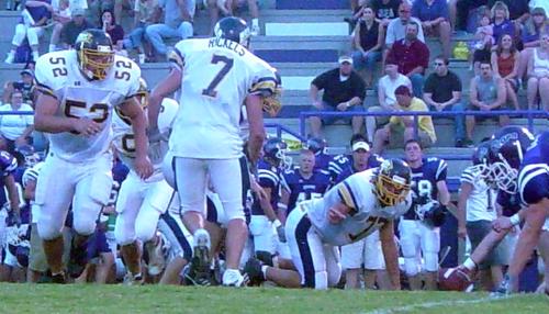 Rickels and Johnson switch before the snap.