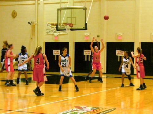 Garrison passes to Ramsey