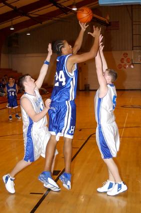 Patrick Davis scores with the left hand.