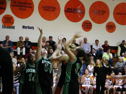 Rockwood players wait for a rebound
