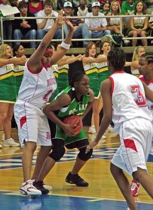 A-E's LaTasha Anderson and Bolivar's Cherika Rhodes