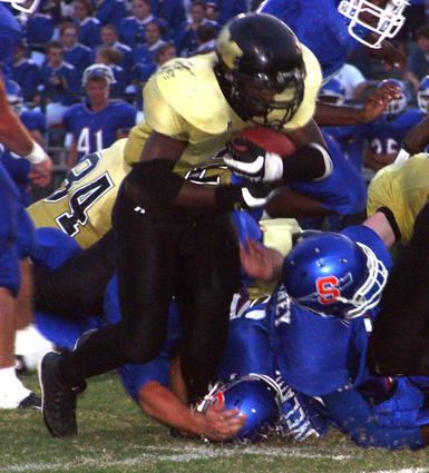 Tristan Starks makes a first down.