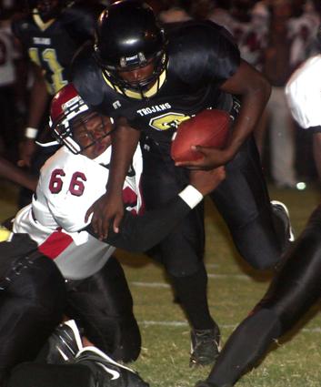 Travis Simpson scores the first touchdown.