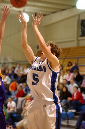 Harriman's Will Pelfrey shoots a jumper.