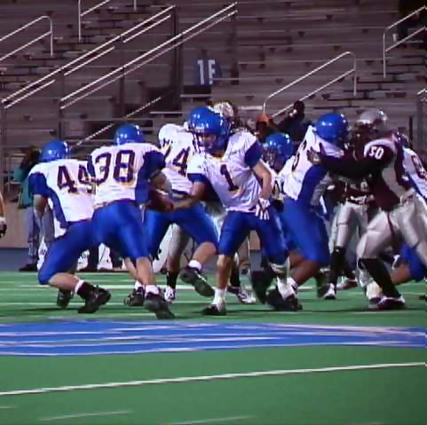 Goodpasture- #1 Coleman Stroud hands off to #38 Shantz Medley