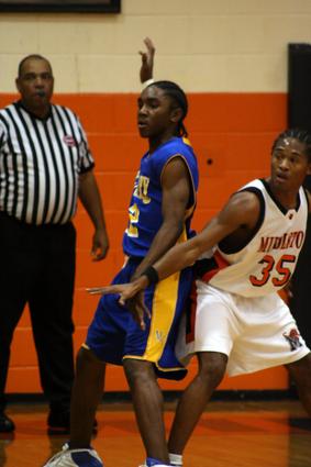 Justin Pollard is in position to score