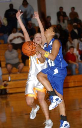 Harriman's Tiara Eskridge puts up a lay-up.