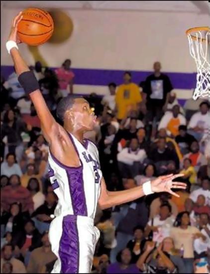 Varnado Slams it hard with one hand