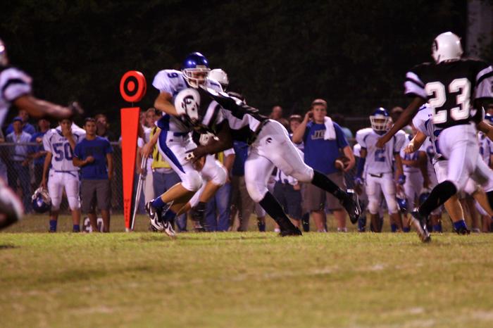 SS Tavoris Bates hammers JCS receiver after reception