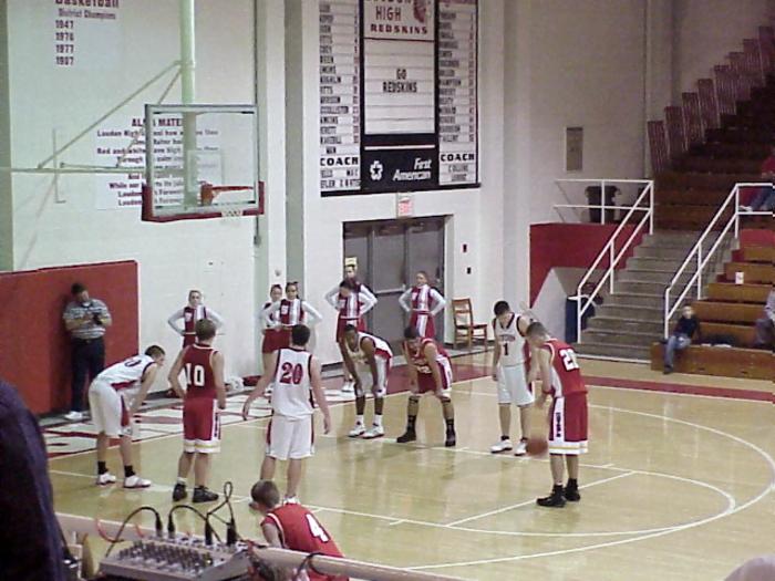 Thomas Moses shooting for 40 points