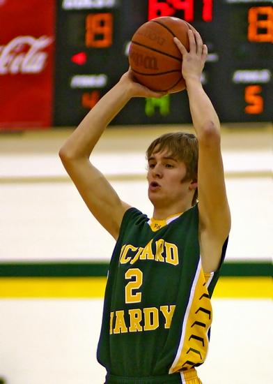 Richard Hardy guard Ben West looks for a teammate