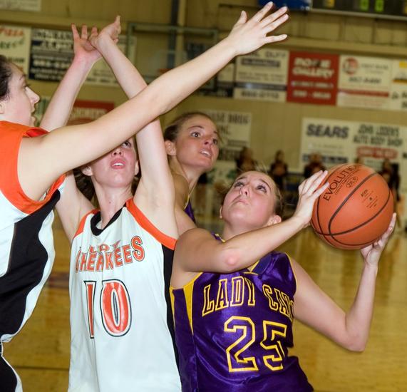 Andrea Parton encounters a tough Greenback defense